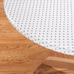 THE ORIGINAL VINYL ELASTICIZED TABLE COVER